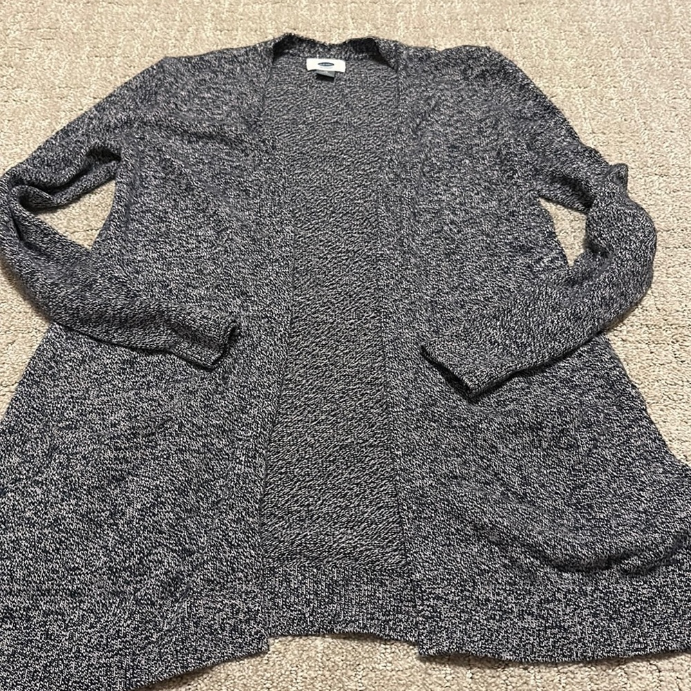 Old navy cardigan